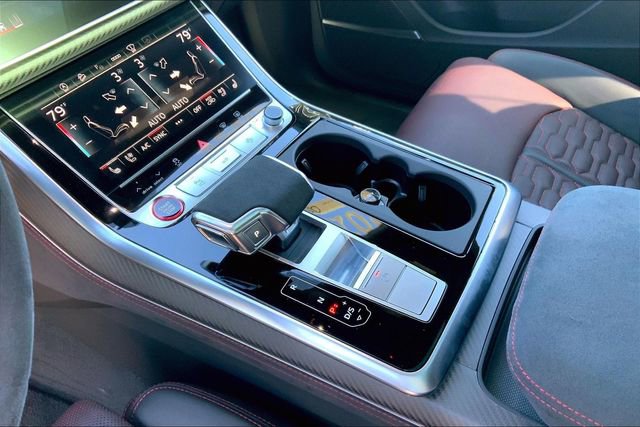 Certified 2025 Audi RS Q8 performance image 25