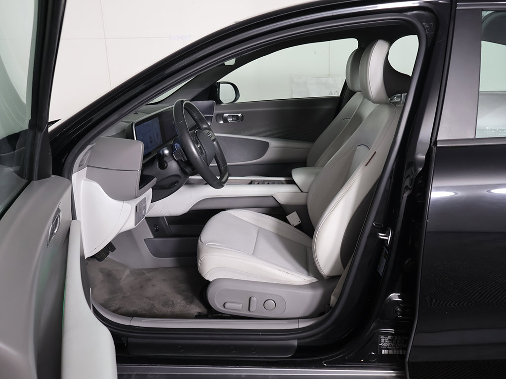 Used 2024 Hyundai Ioniq 6 SEL RWD image 28