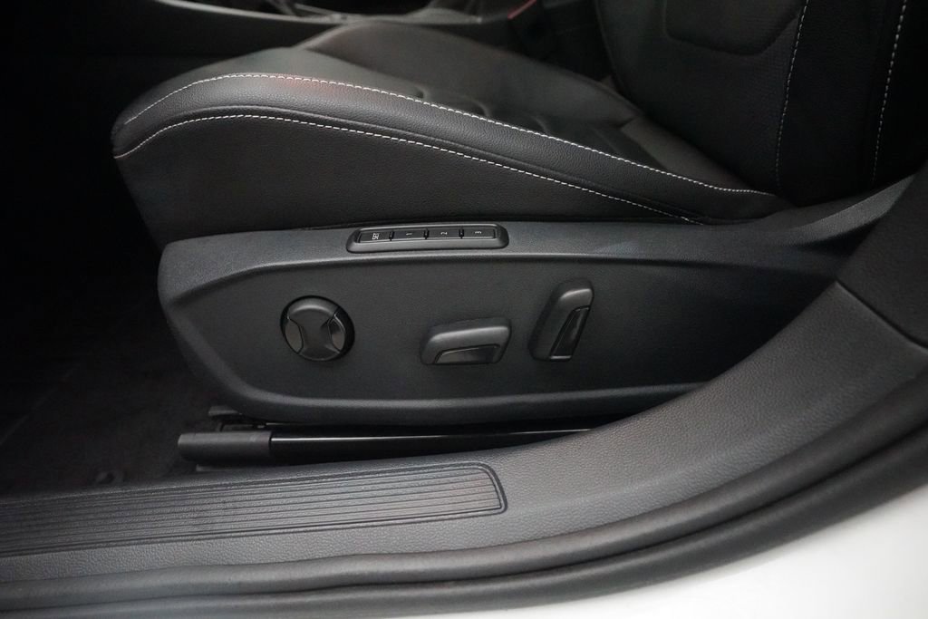 Used 2024 Volkswagen Jetta SEL FWD image 28