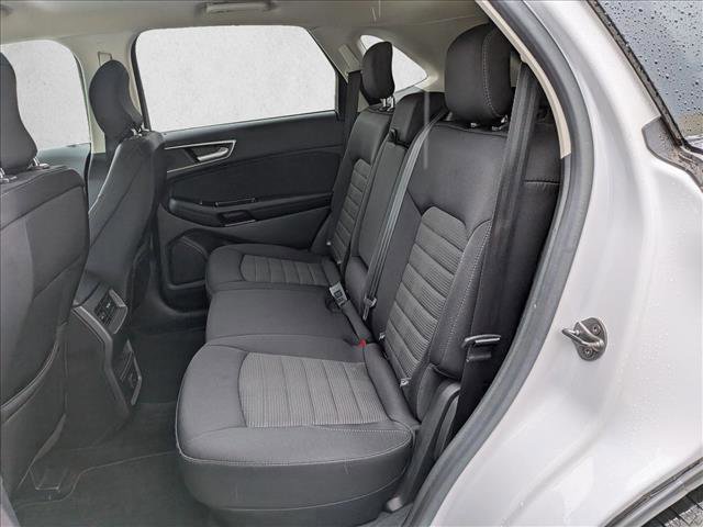 Used 2018 Ford Edge SEL FWD image 17