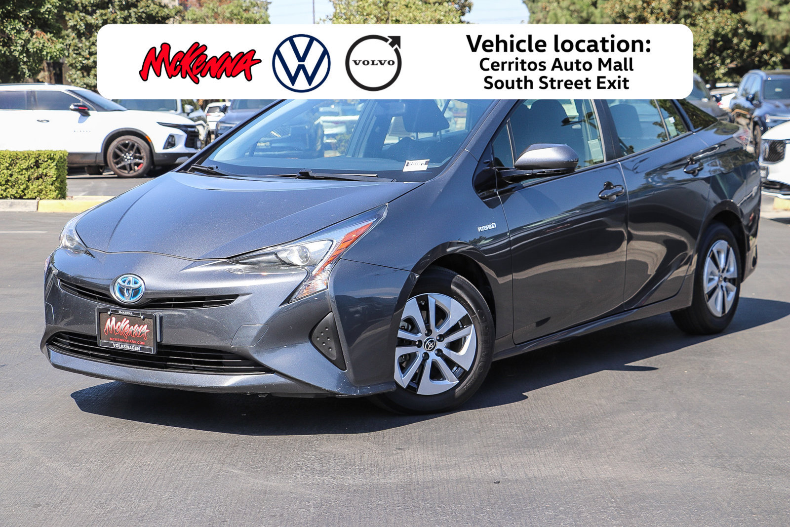 Used 2016 Toyota Prius Three FWD image 1