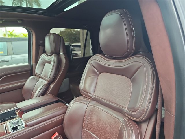 Used 2018 Lincoln Navigator L Black Label image 21