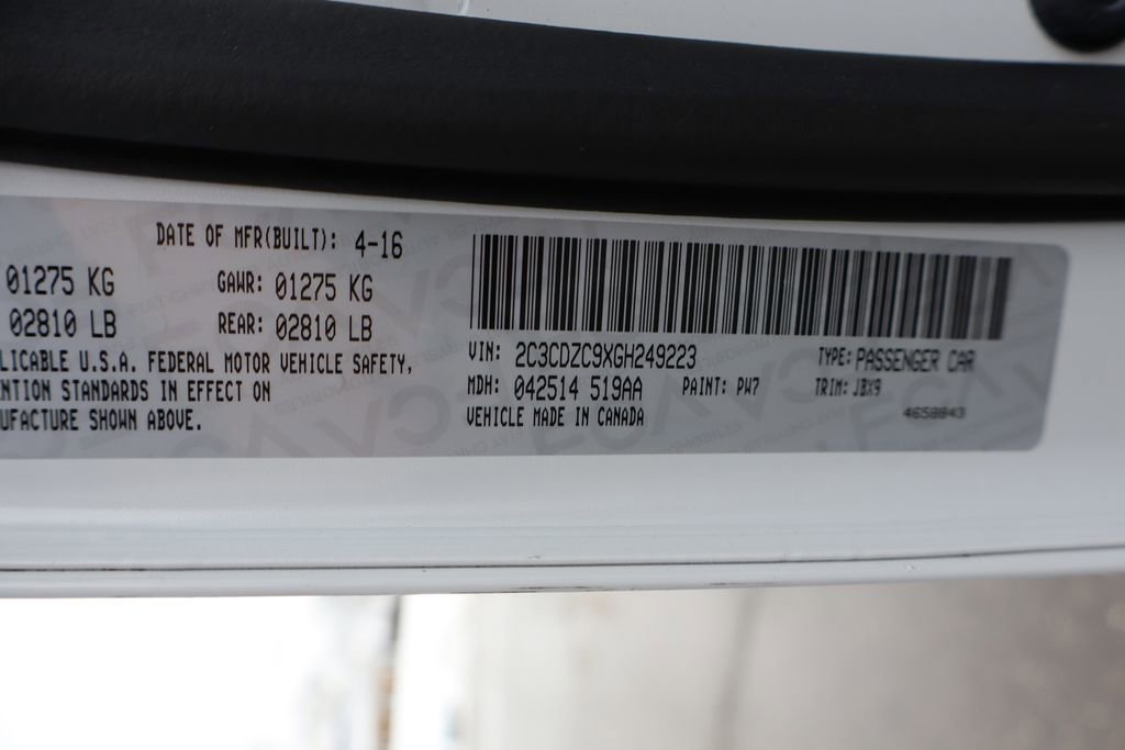 Used 2016 Dodge Challenger SRT Hellcat image 51