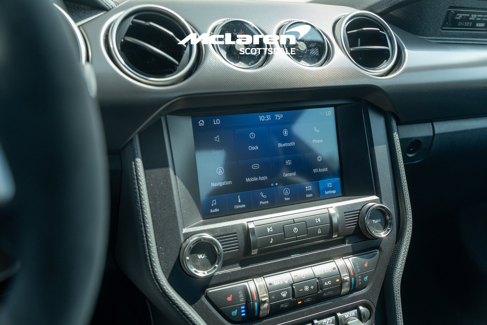 Used 2022 Ford Mustang Shelby GT500 w/ Technology Package RWD image 17