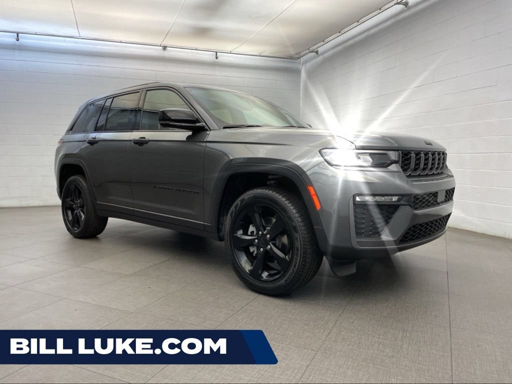 New 2026 Jeep Grand Cherokee Limited w/ Limited Altitude Package AWD/4WD video 1