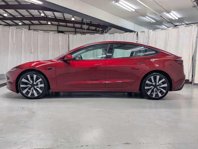 Used 2025 Tesla Model 3 Long Range AWD/4WD image 23