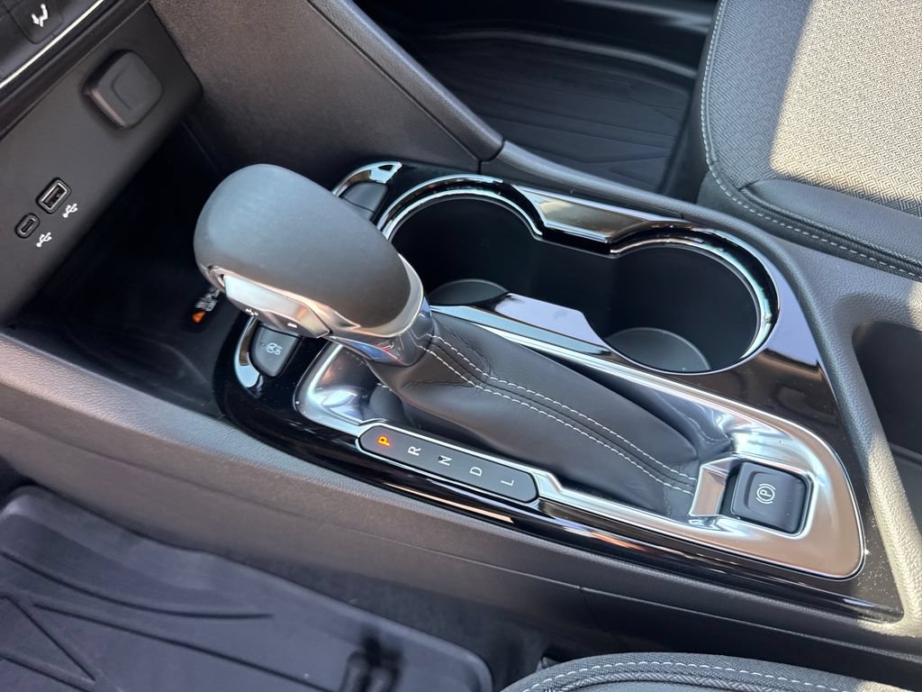 New 2026 Buick Encore GX Preferred w/ Advanced Technology Package AWD/4WD image 16