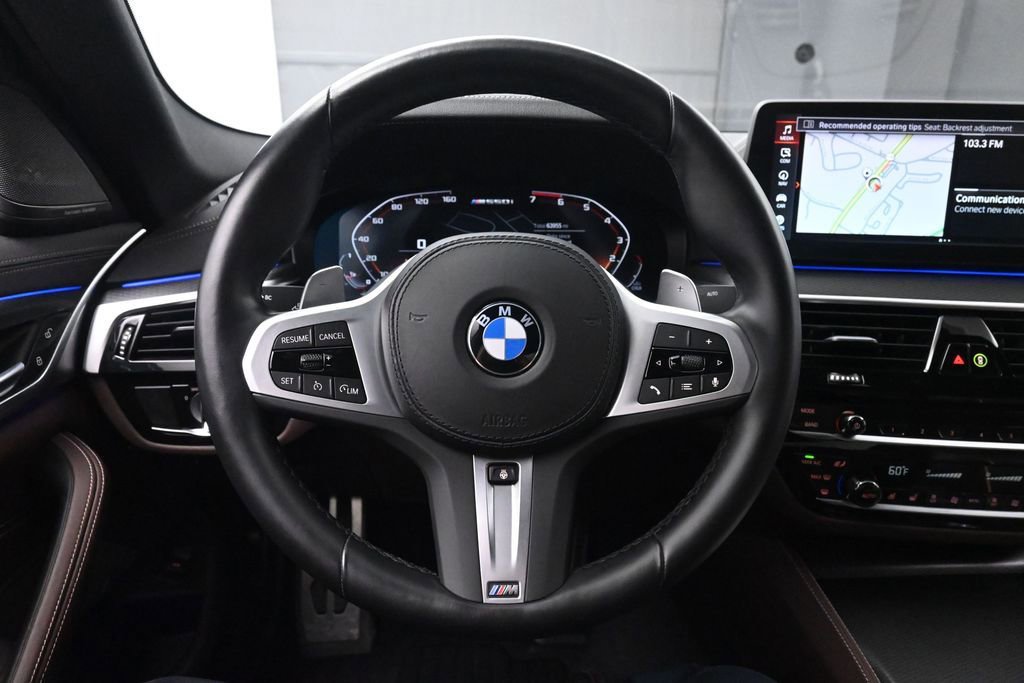 Used 2023 BMW M550i xDrive w/ Dynamic Handling Package AWD/4WD image 29
