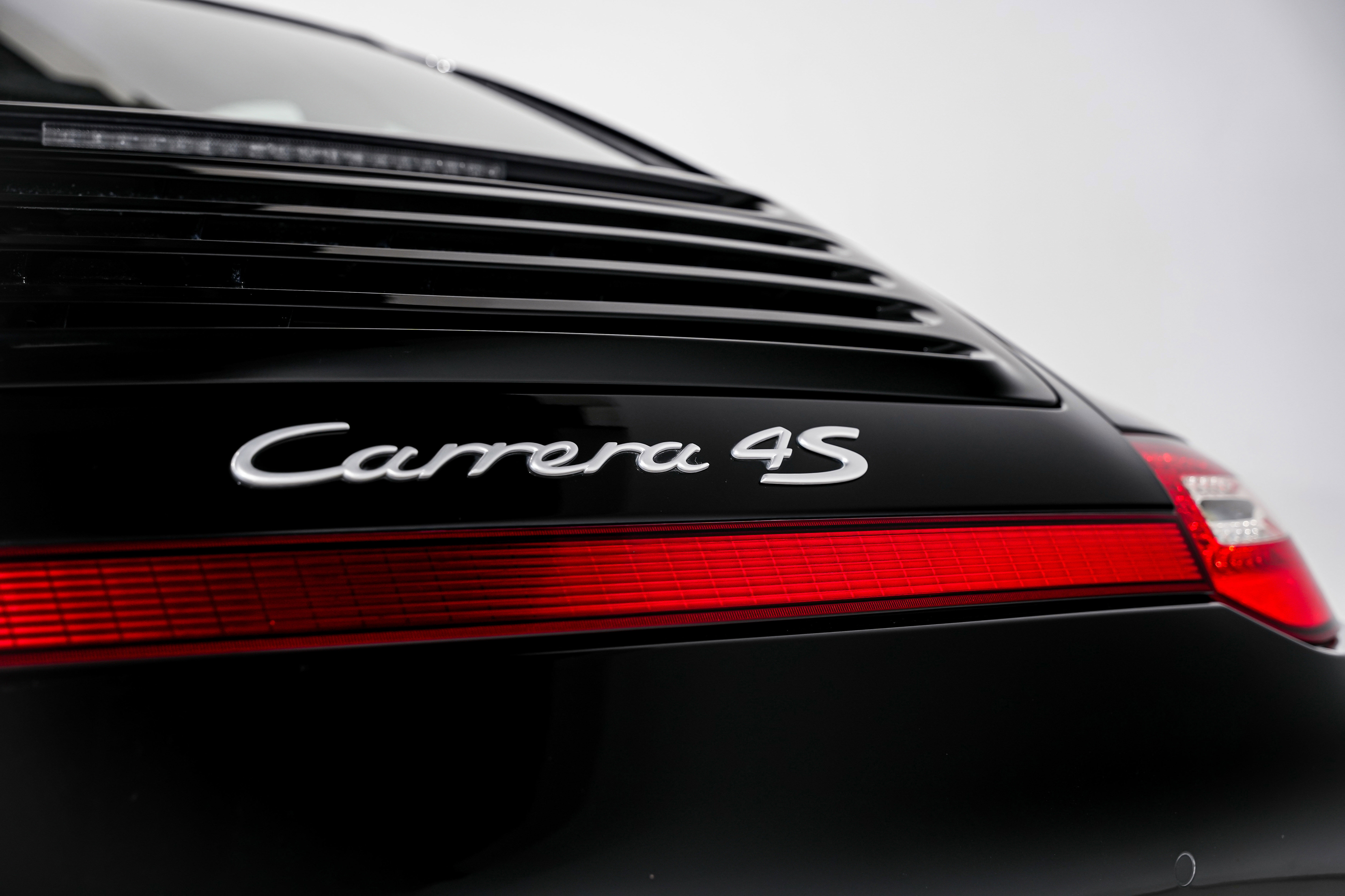 Used 2011 Porsche 911 Carrera 4S image 29
