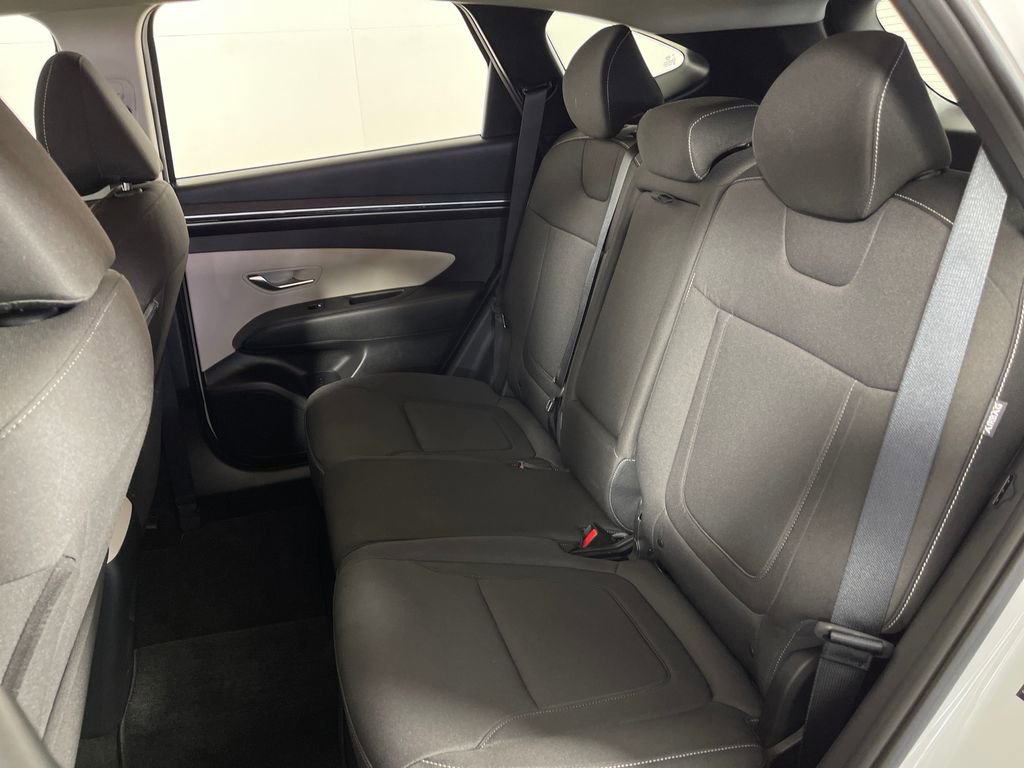 Certified 2024 Hyundai Tucson SE FWD image 11