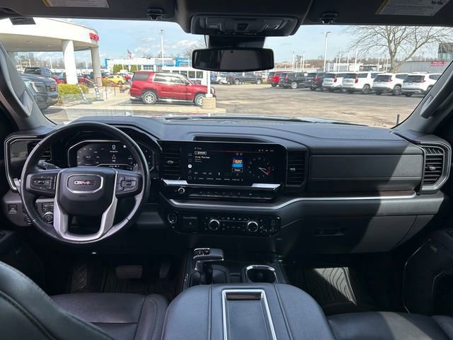 Used 2022 GMC Sierra 1500 SLT w/ SLT Premium Plus Package AWD/4WD image 6
