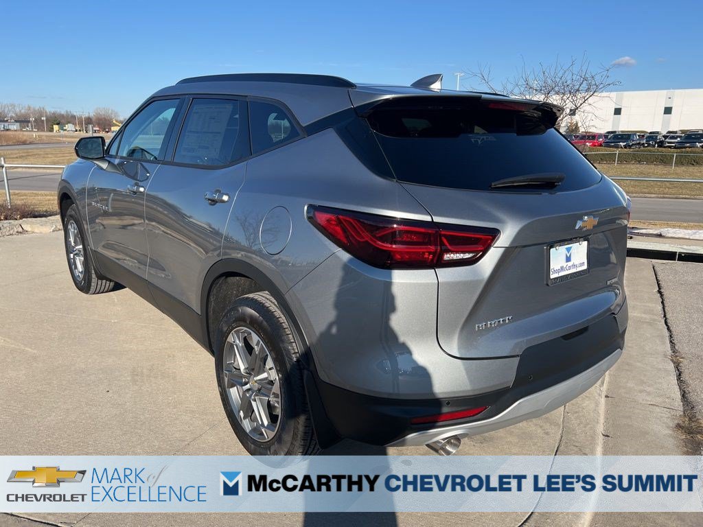New 2026 Chevrolet Blazer LT w/ Convenience Package FWD image 6