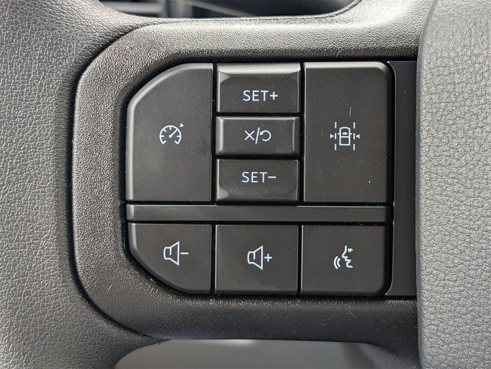 New 2026 Ford F350 XL w/ XL Chrome Package image 21