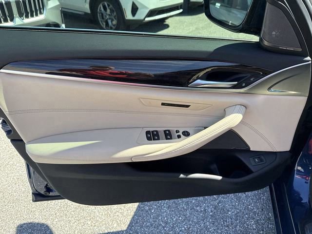 Certified 2022 BMW 540i w/ Premium Package RWD image 20