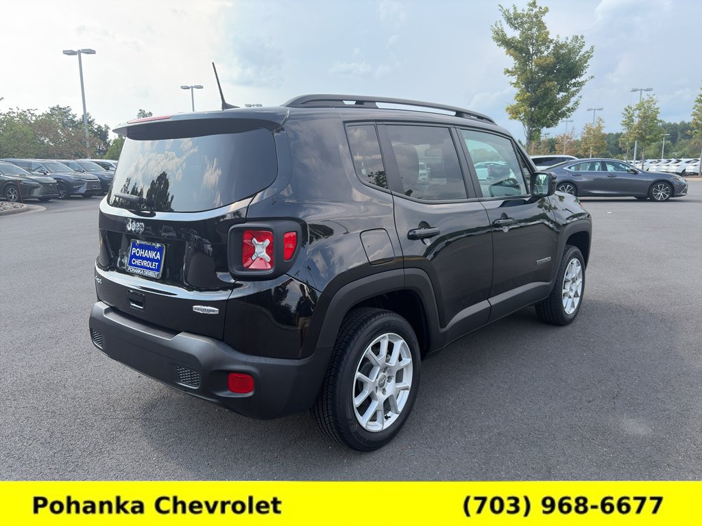 Used 2021 Jeep Renegade Latitude AWD/4WD image 7