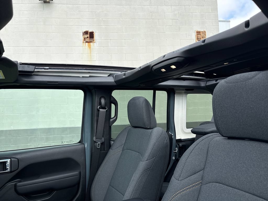 New 2026 Jeep Wrangler Unlimited Sport AWD/4WD image 7