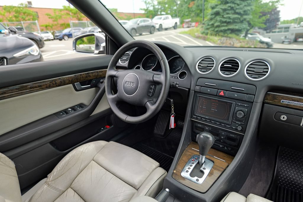 Used 2005 Audi S4 Cabriolet AWD/4WD image 34