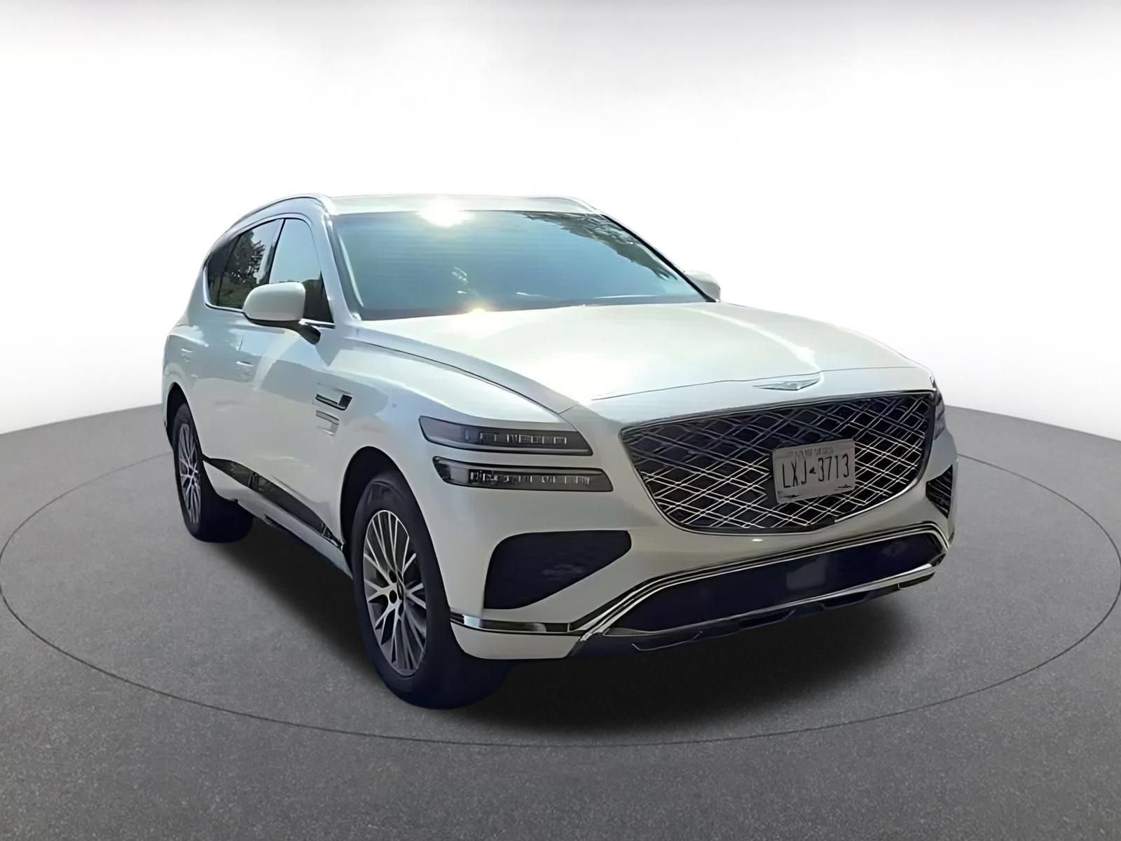 Used 2026 Genesis GV80 2.5T AWD/4WD image 3