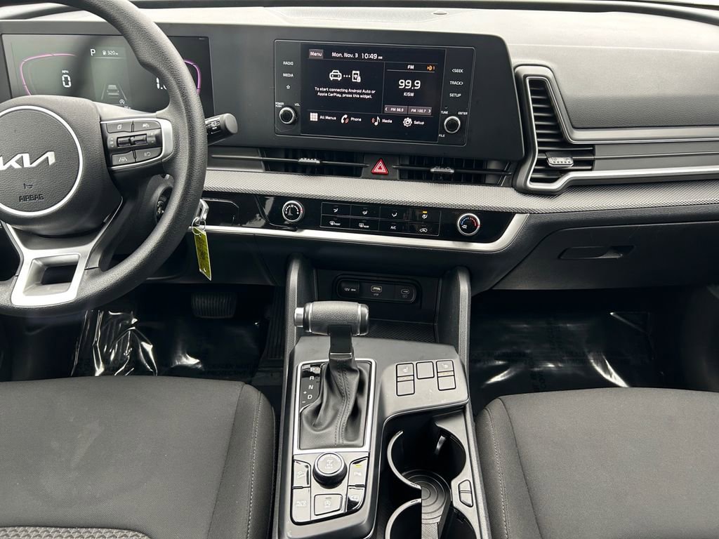 Used 2023 Kia Sportage LX image 12