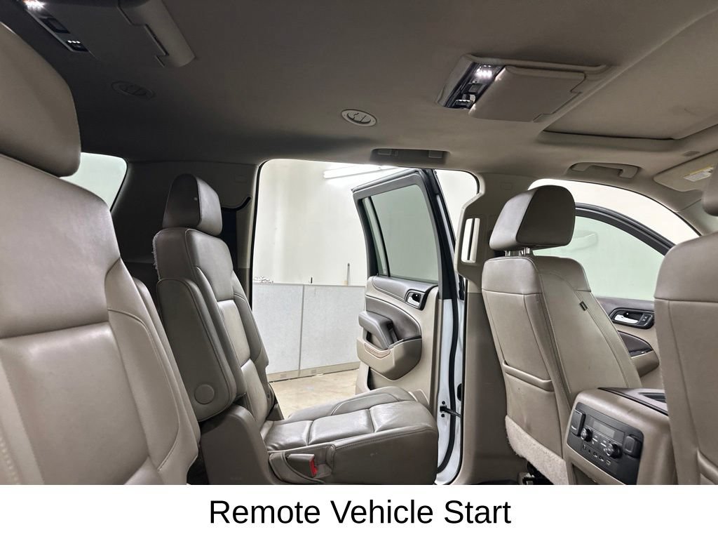 Used 2017 Chevrolet Suburban Premier AWD/4WD image 29