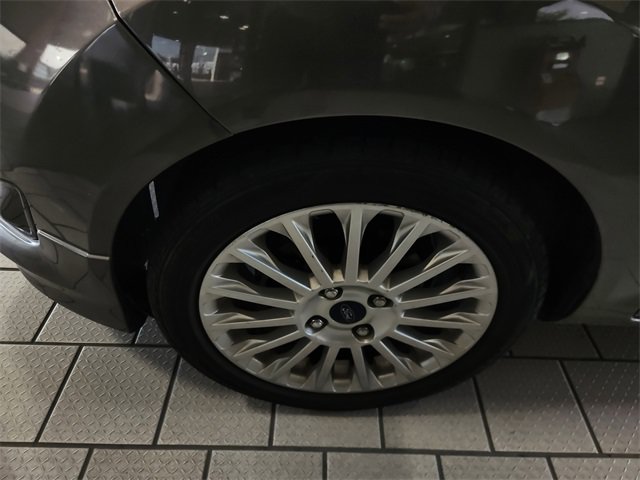 Used 2014 Ford Fiesta Titanium FWD image 8