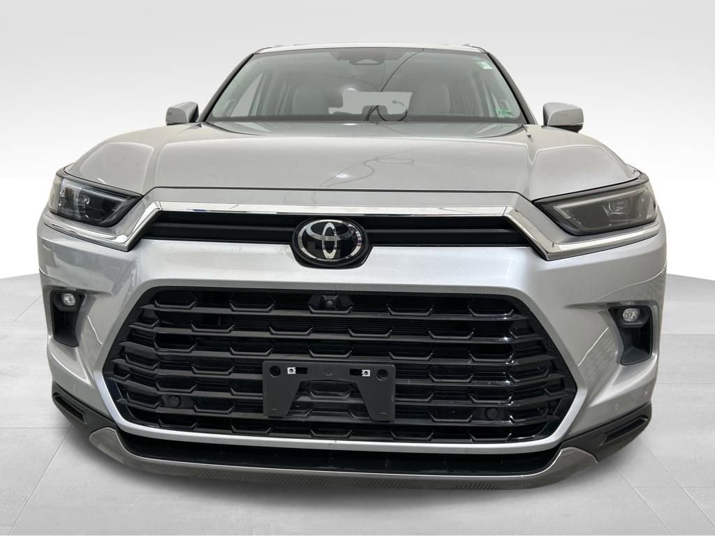 Used 2024 Toyota Grand Highlander Platinum image 8