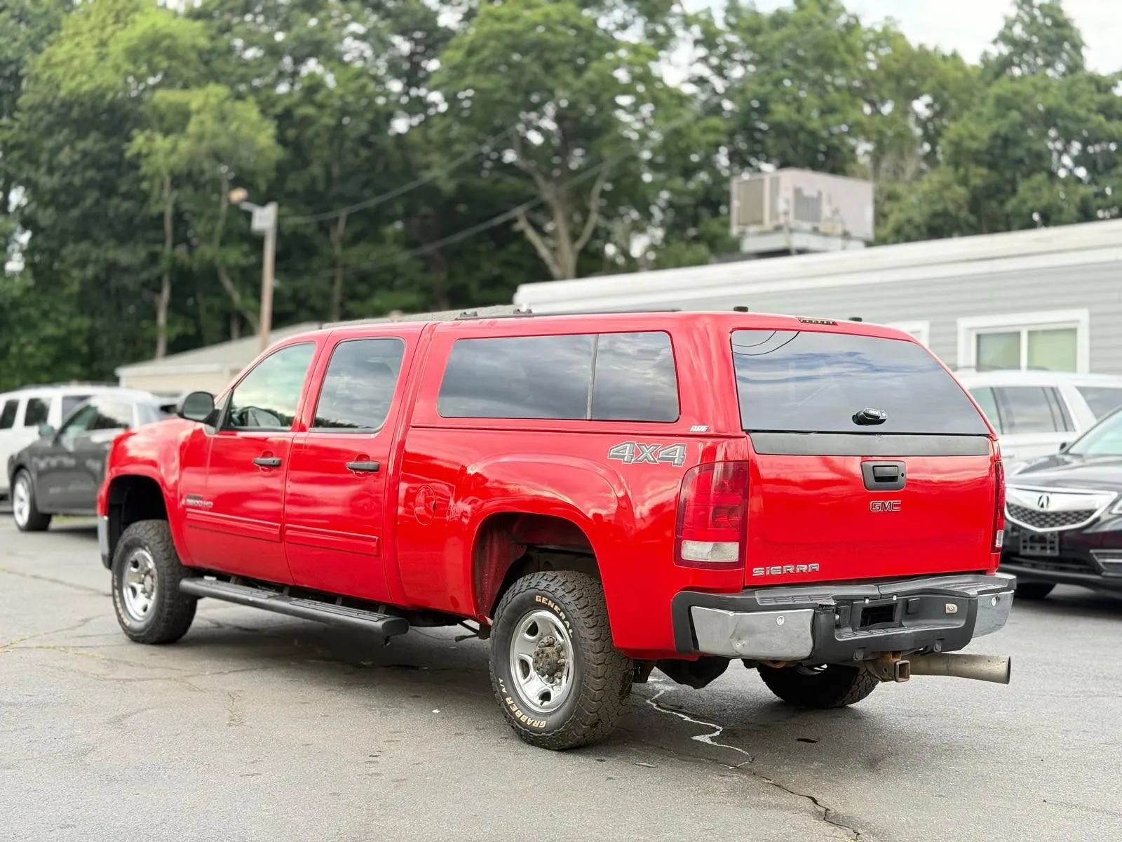 Used 2009 GMC Sierra 2500 SLE w/ Convenience Package AWD/4WD image 6