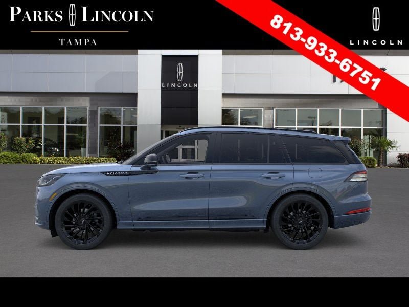 New 2026 Lincoln Aviator Reserve RWD image 3