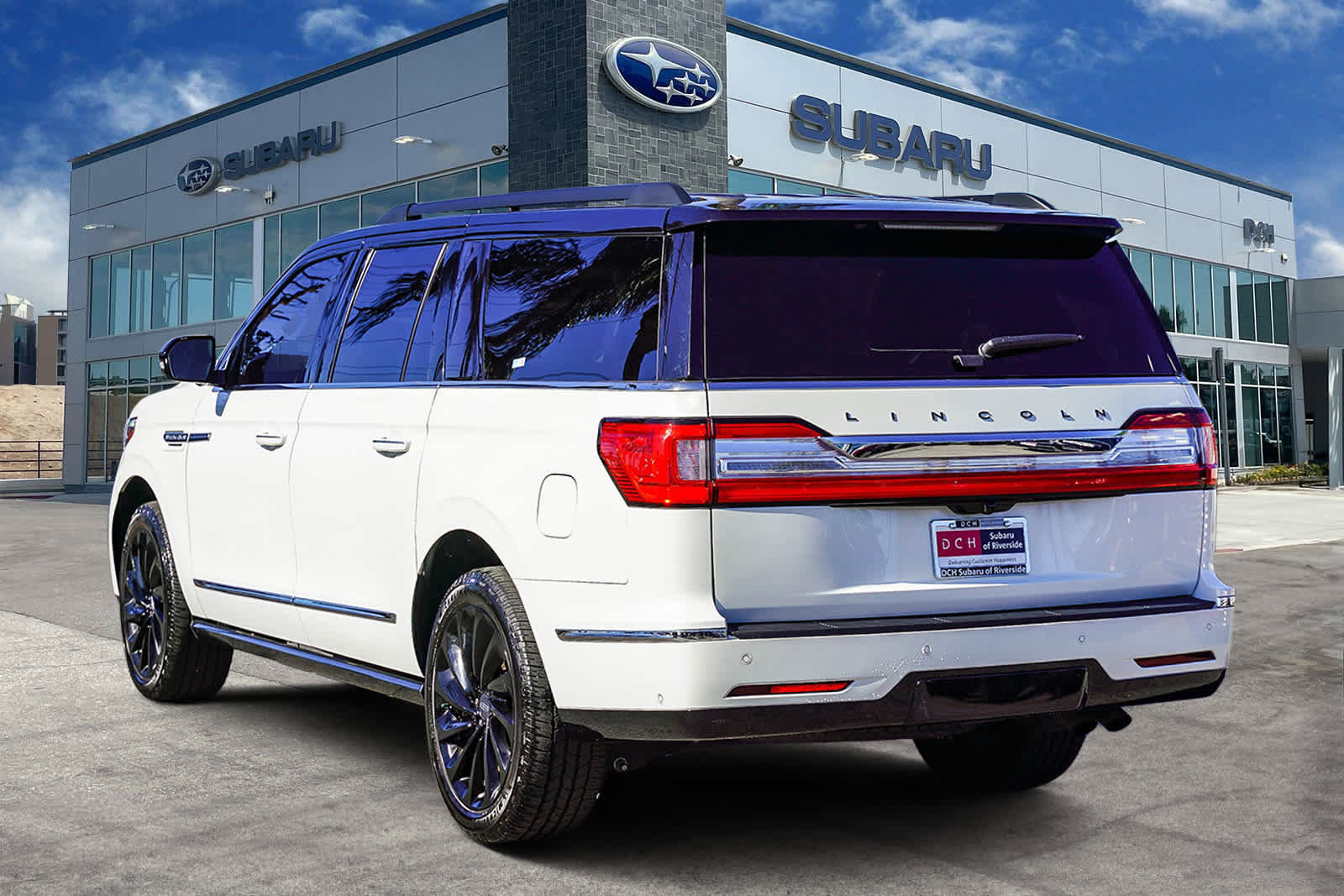 Used 2021 Lincoln Navigator L Black Label w/ Special Edition Package image 6