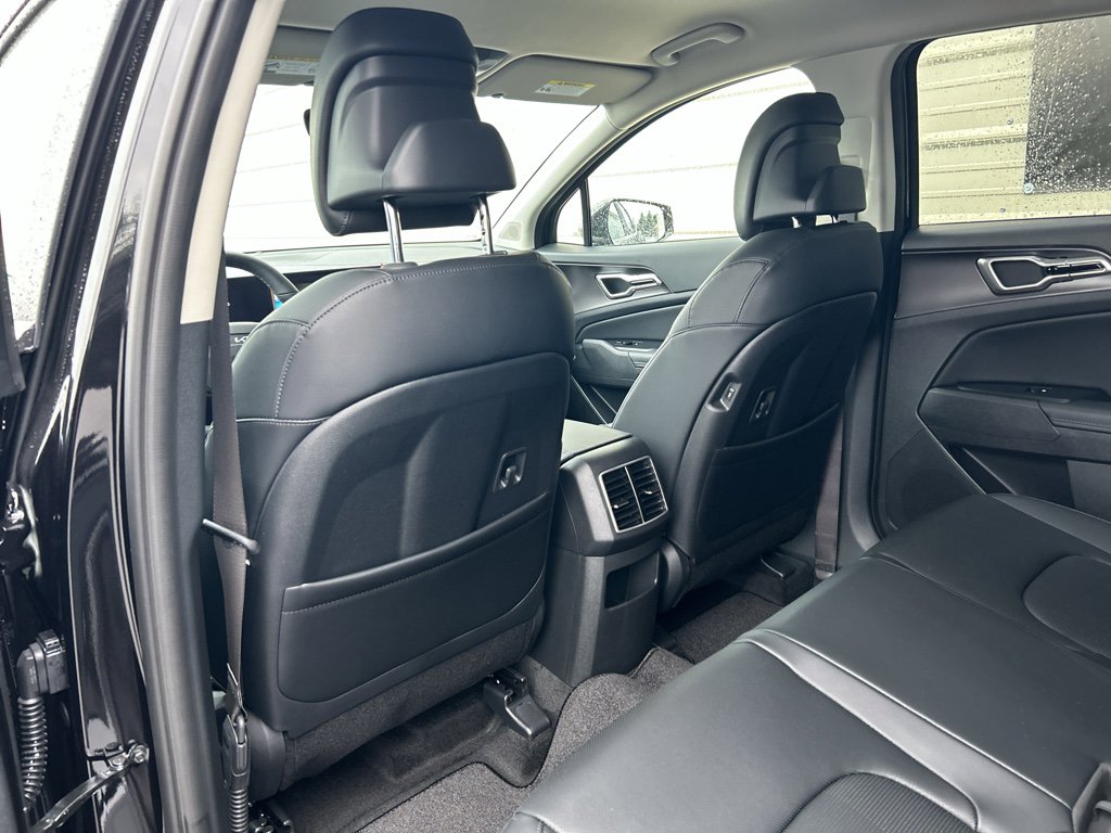 New 2026 Kia Sportage AWD Hybrid image 13