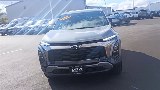 Used 2025 Chevrolet Equinox ACTIV w/ Safety and Technology Package image 6