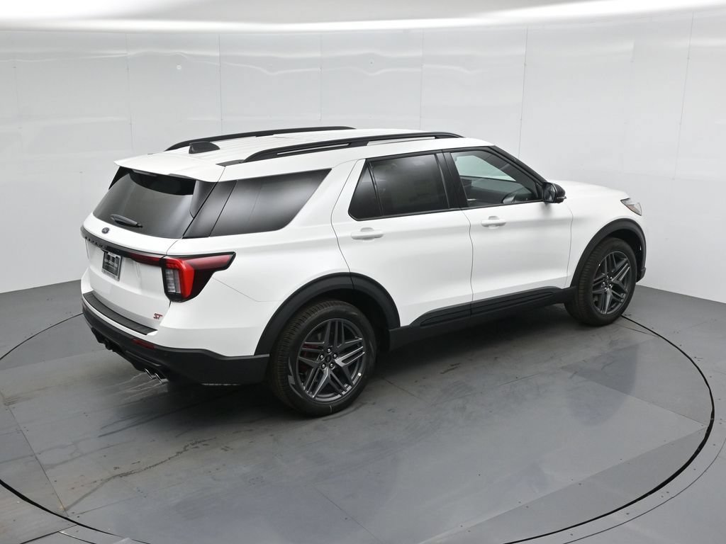 New 2026 Ford Explorer ST w/ Sun And Sound Package AWD/4WD image 39