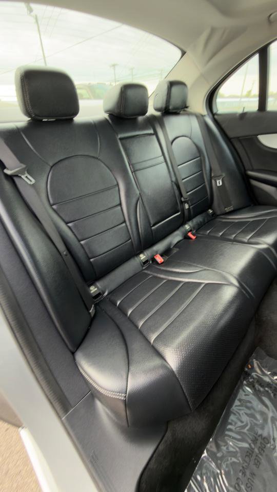 Used 2015 Mercedes-Benz C 300 4MATIC Sedan image 50