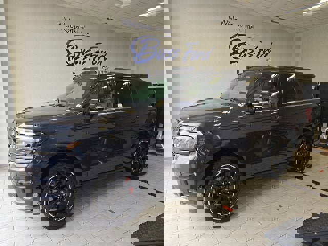 Used 2022 Ford Expedition Limited w/ Equipment Group 304A image 1