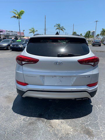 Used 2017 Hyundai Tucson Limited w/ Limited Ultimate Package 03 image 4