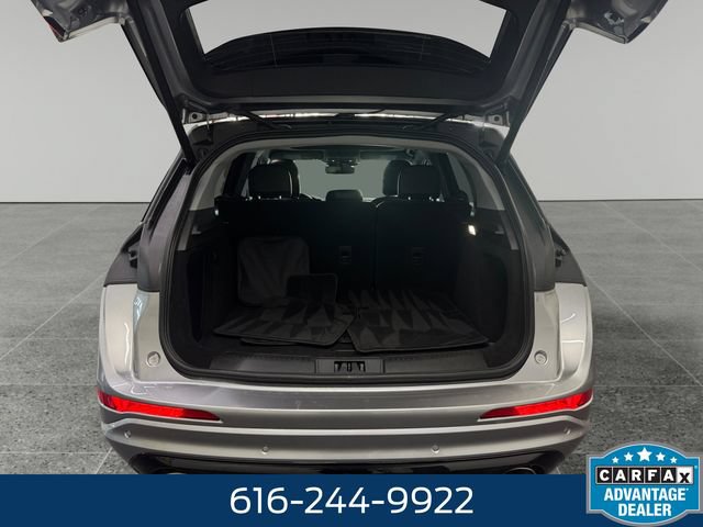 Used 2022 Lincoln Corsair Grand Touring AWD/4WD image 13