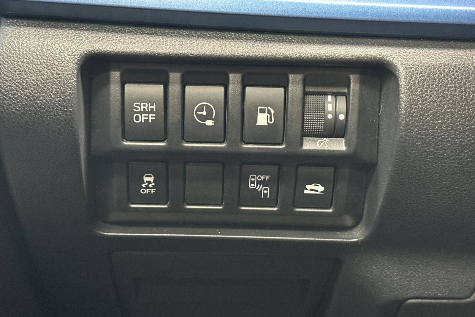 Used 2023 Subaru Crosstrek Hybrid AWD/4WD image 33