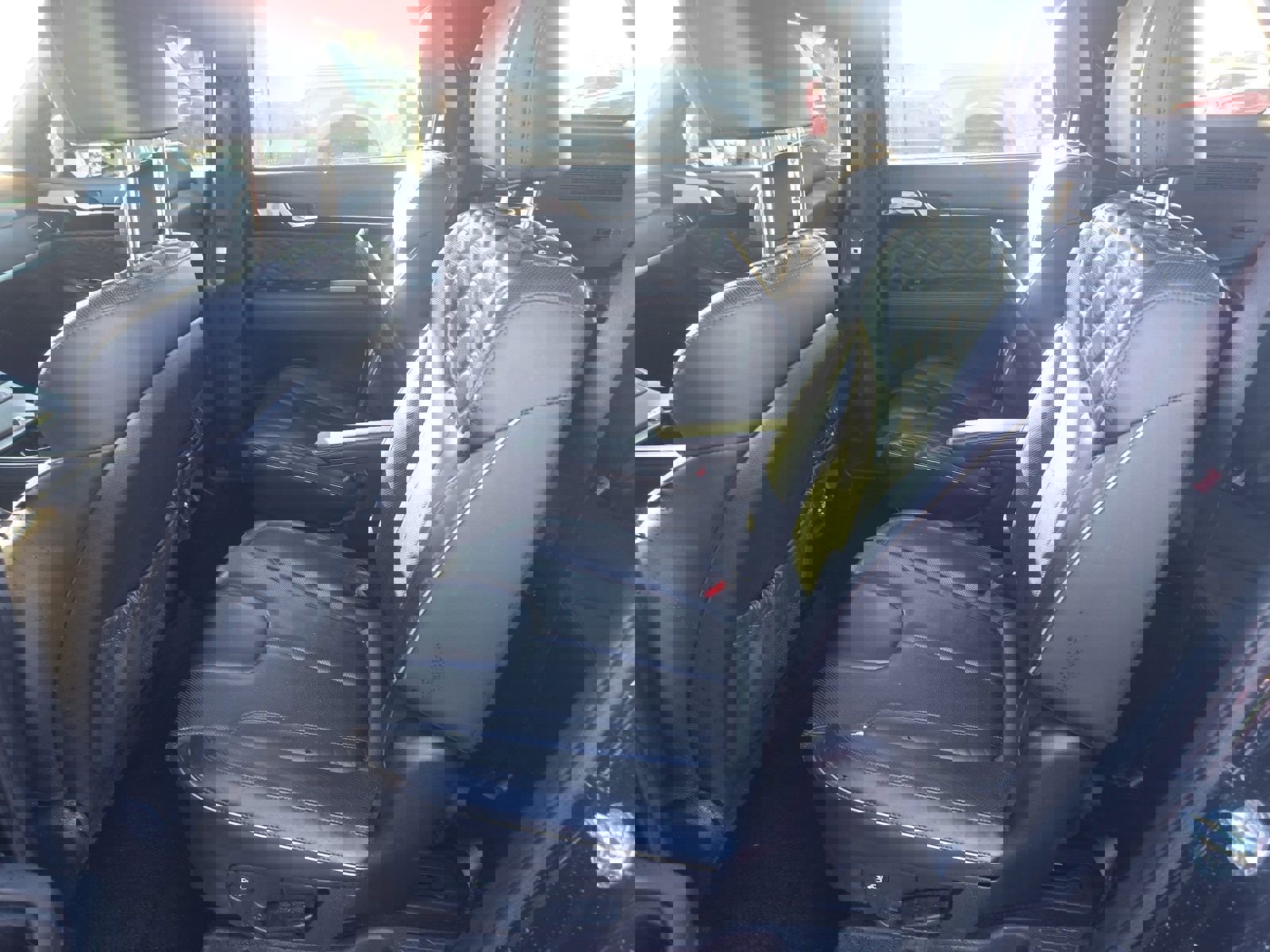 Used 2022 Hyundai Palisade Calligraphy image 9