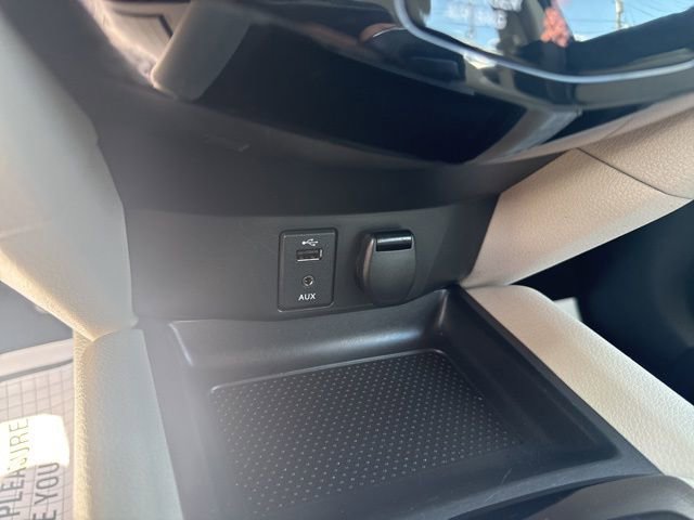 Used 2018 Nissan Rogue Sport SV AWD/4WD image 24