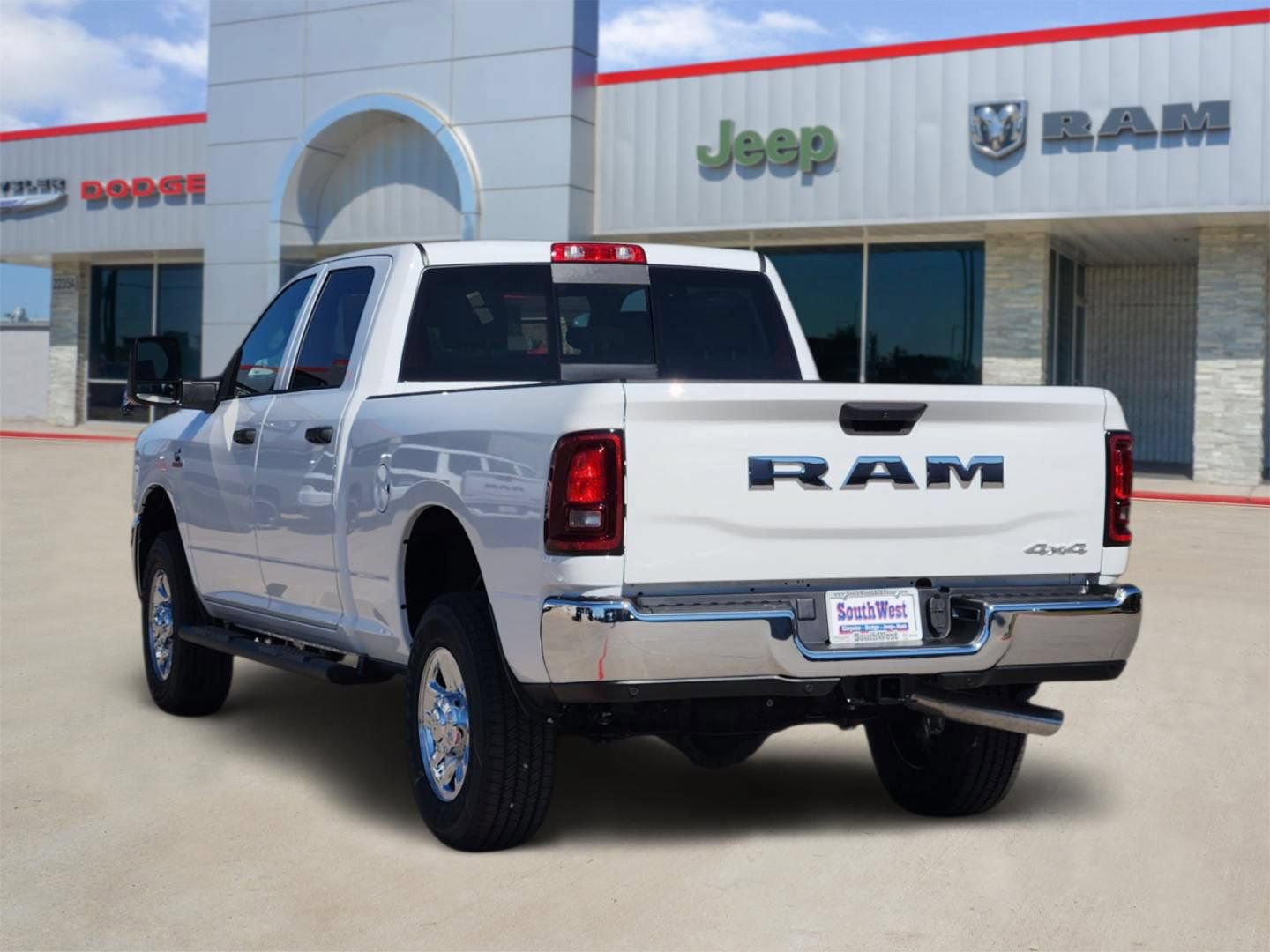New 2026 RAM 2500 Tradesman AWD/4WD image 4