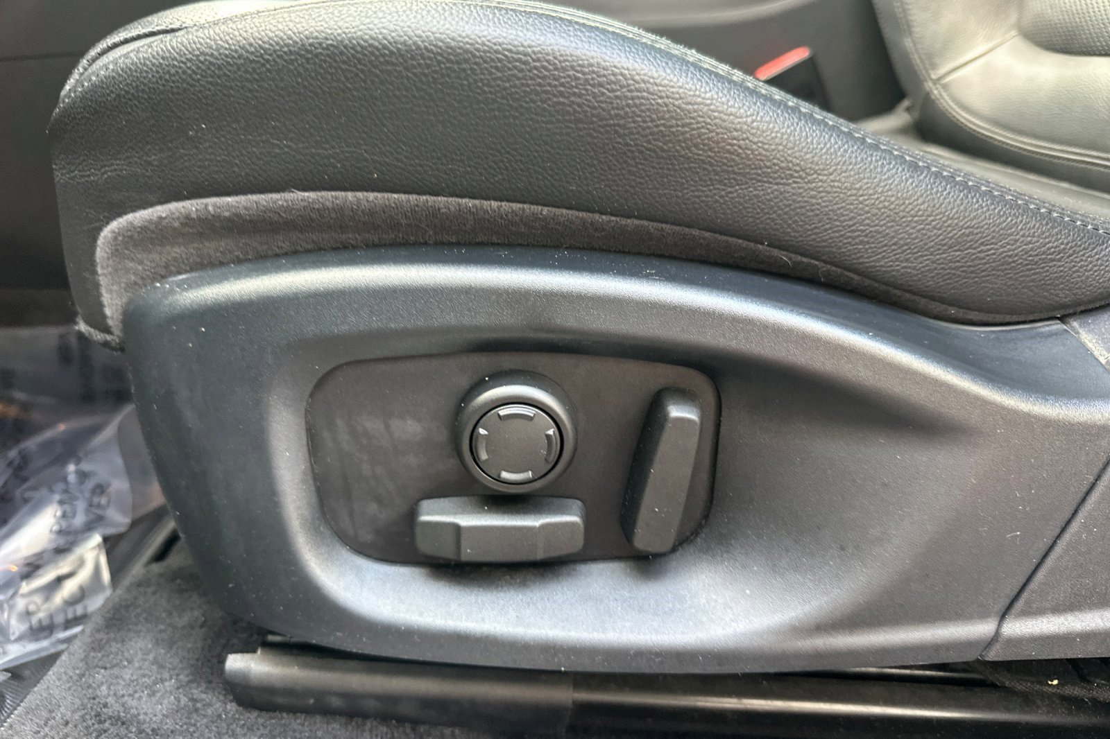 Used 2018 Jaguar E-PACE SE AWD/4WD image 14