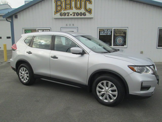 Used 2018 Nissan Rogue S AWD/4WD image 1