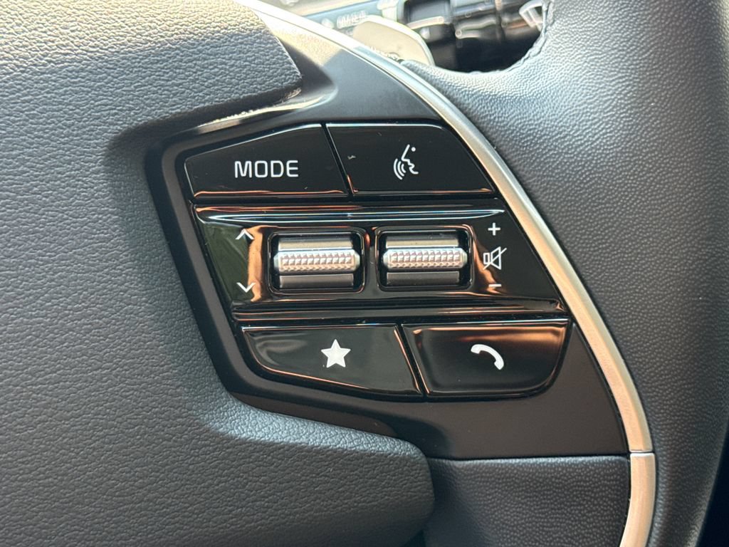 Used 2023 Kia EV6 Wind w/ Wind Technology Package RWD image 29