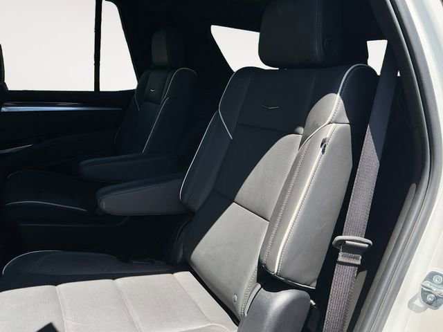 Used 2025 Cadillac Escalade Sport w/ LPO, ONYX Package AWD/4WD image 6