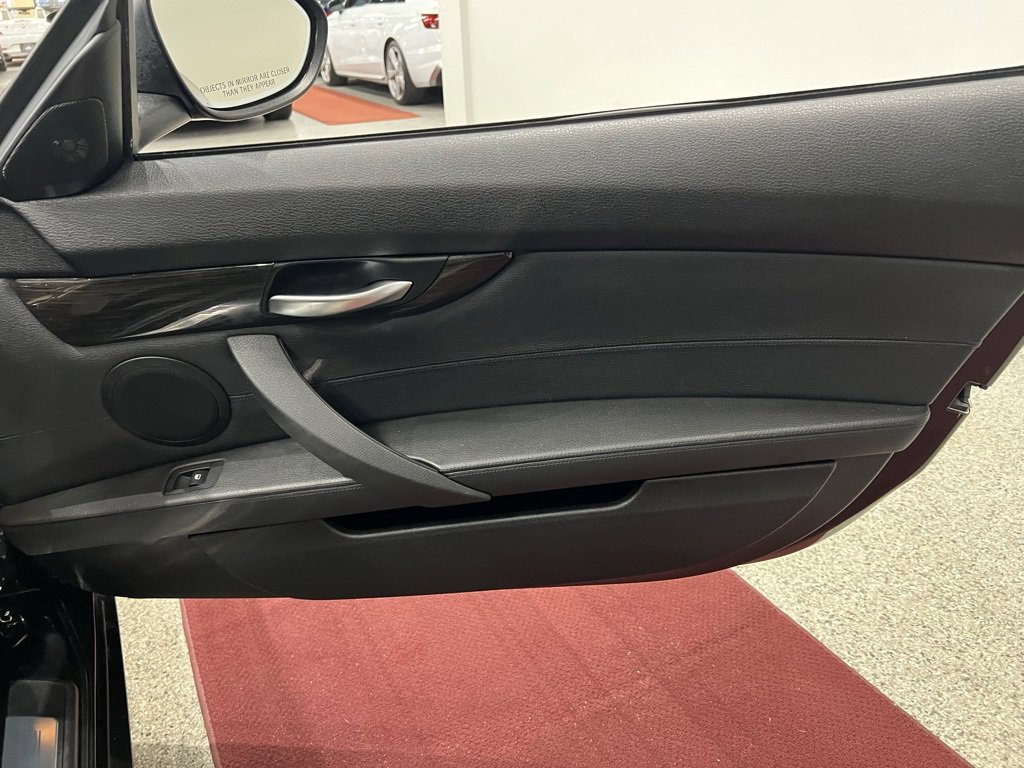 Used 2015 BMW Z4 sDrive35is image 34