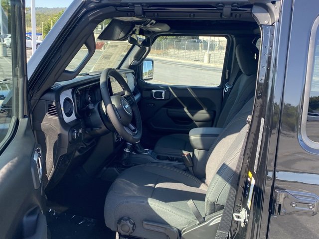 New 2025 Jeep Wrangler Sport S image 15