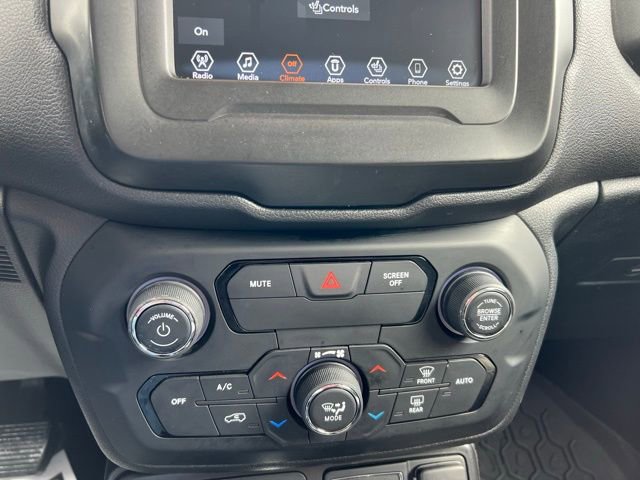Used 2020 Jeep Renegade Limited AWD/4WD image 16