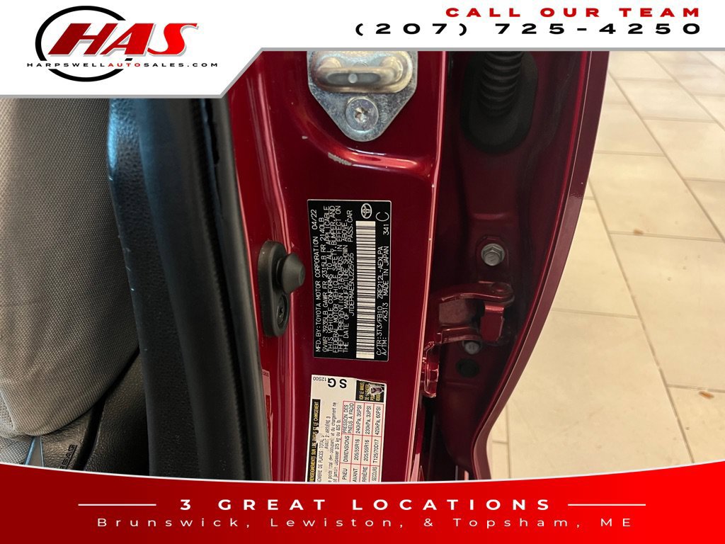 Used 2022 Toyota Corolla LE FWD image 17