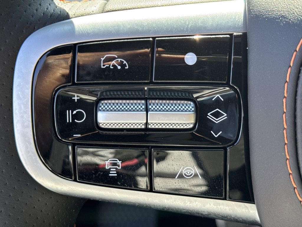 Used 2026 Genesis GV70 3.5T Sport Prestige image 25