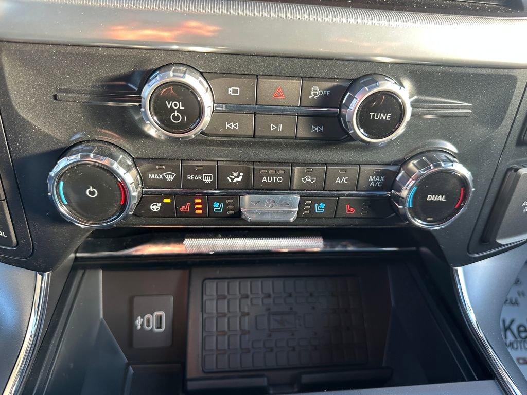 New 2025 Ford F150 Lariat w/ Equipment Group 502A High image 9